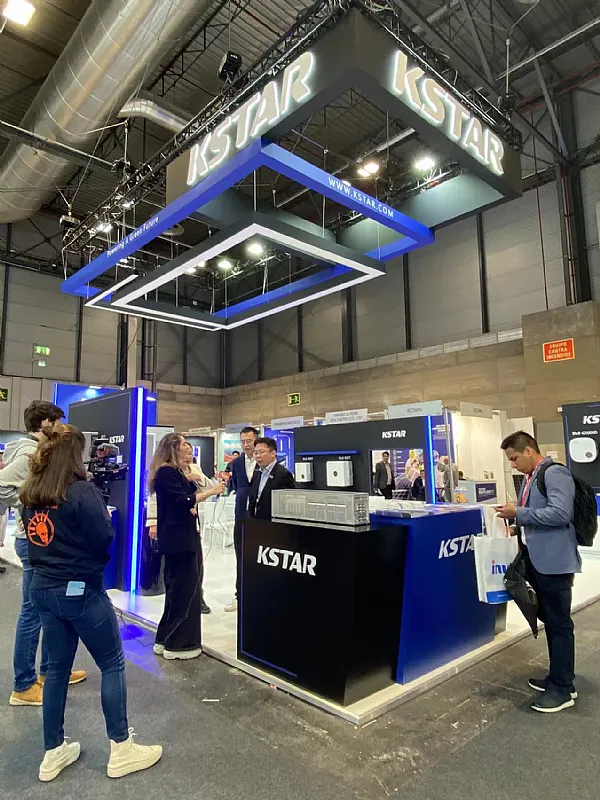 KSTAR a presente son systeme de stockage d'energie C&I tout-en-un au salon Genera 2023
