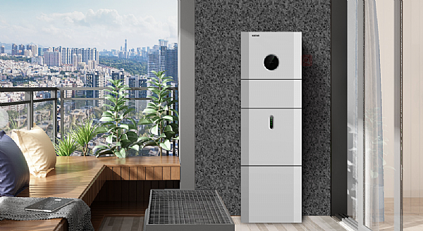 KSTAR propose un onduleur de chaîne tout-en-un et un systeme de stockage d'energie CATL pour une securite accrue