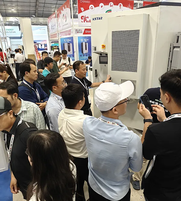 KSTAR fait des debuts remarques a Solar & Storage Live Vietnam 2025